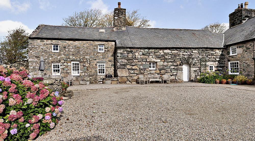 Property for Sale Harlech GWYNEDD Rural Scene