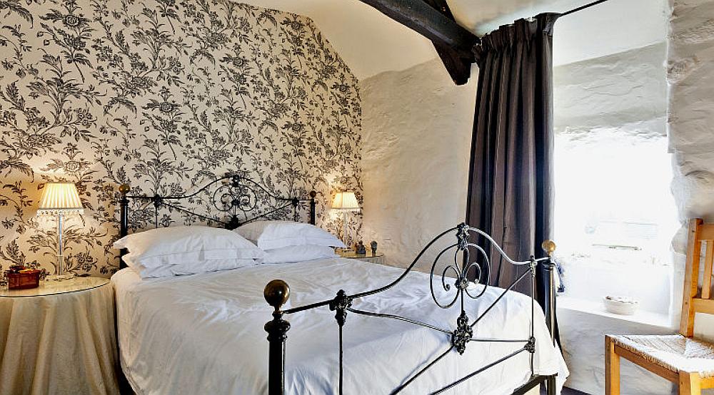 Property for Sale Harlech GWYNEDD Rural Scene