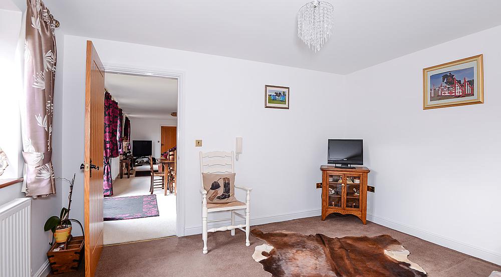 Property for Sale Walkeringham, SOUTH YORKSHIRE Rural Scene