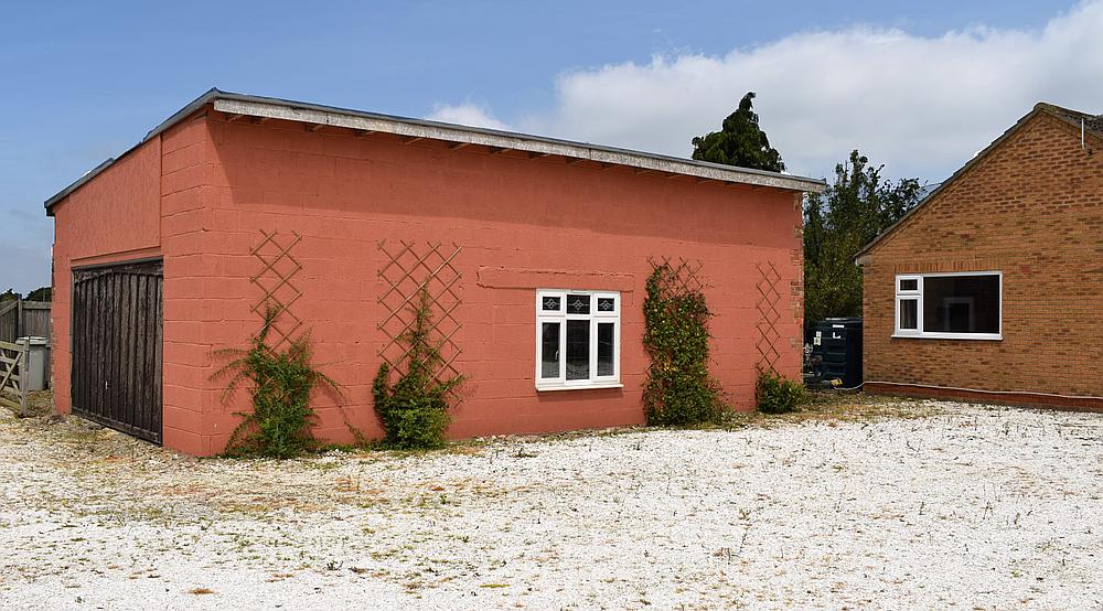 Property for Sale Lincoln LINCOLNSHIRE Rural Scene