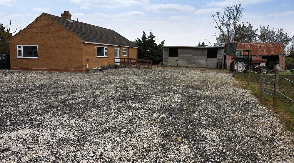 Property for Sale Lincoln LINCOLNSHIRE Rural Scene