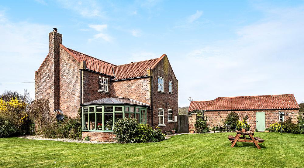 Property for Sale Skegness LINCOLNSHIRE Rural Scene