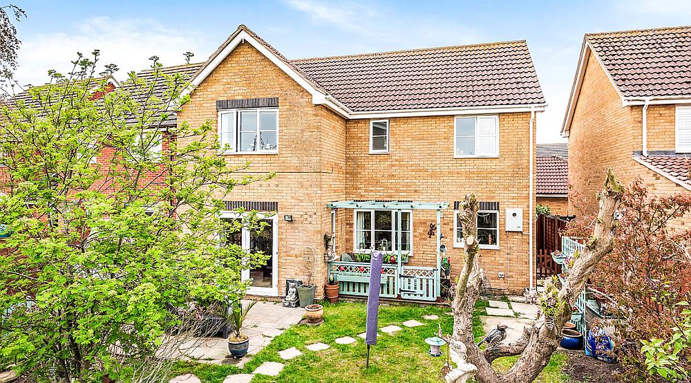 Property for Sale Manea CAMBRIDGESHIRE Rural Scene