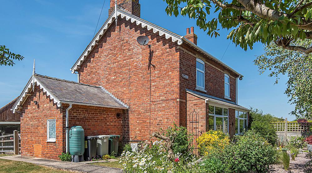 Property for Sale Maltby Le Marsh LINCOLNSHIRE Rural Scene