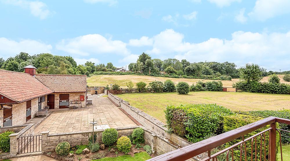 Property for Sale Worksop SOUTH YORKSHIRE Rural Scene