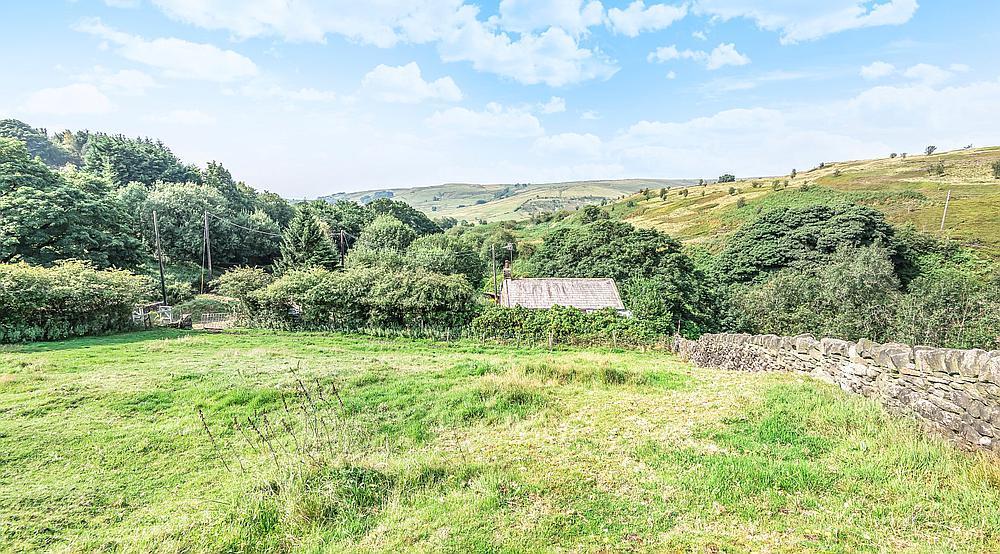 Property for Sale Ogden WEST YORKSHIRE Rural Scene