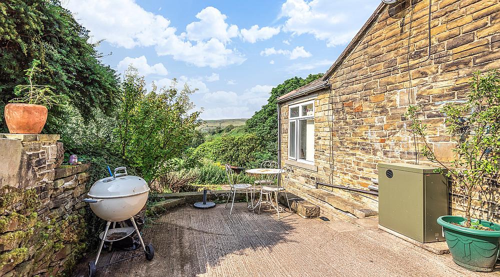 Property for Sale Ogden WEST YORKSHIRE Rural Scene