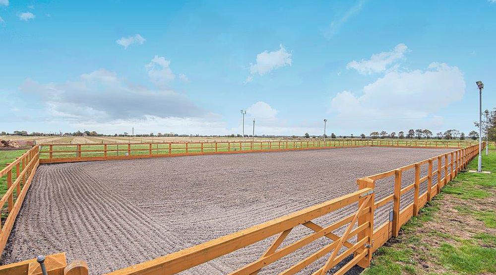 Property for Sale Newborough LINCOLNSHIRE Rural Scene