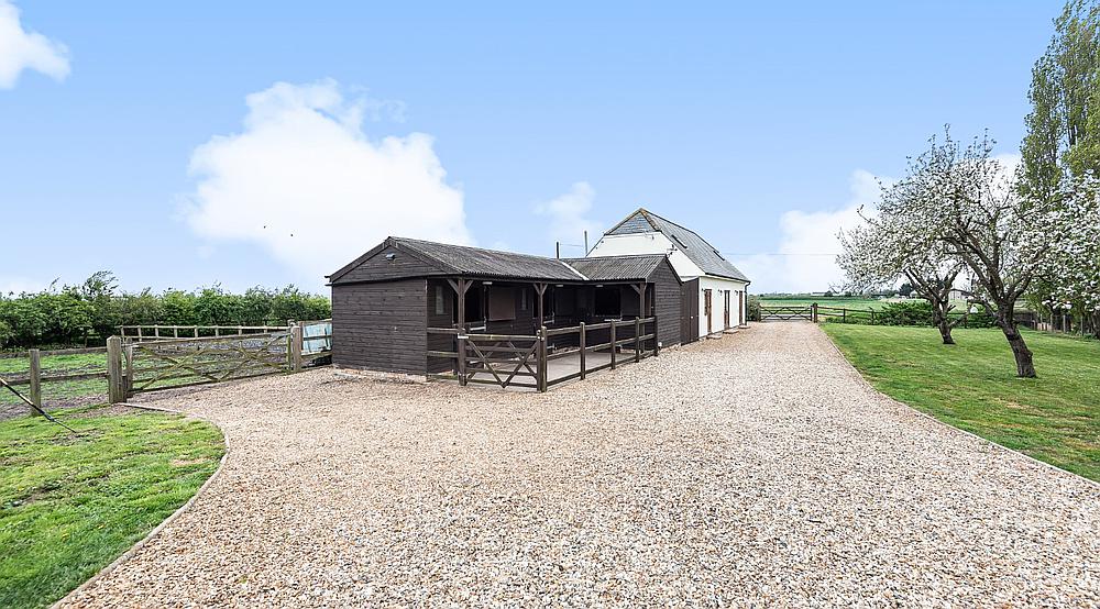 Property for Sale Ely CAMBRIDGESHIRE Rural Scene
