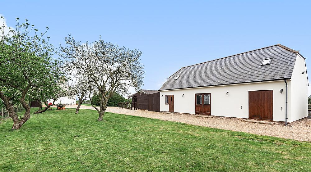 Property for Sale Ely CAMBRIDGESHIRE Rural Scene