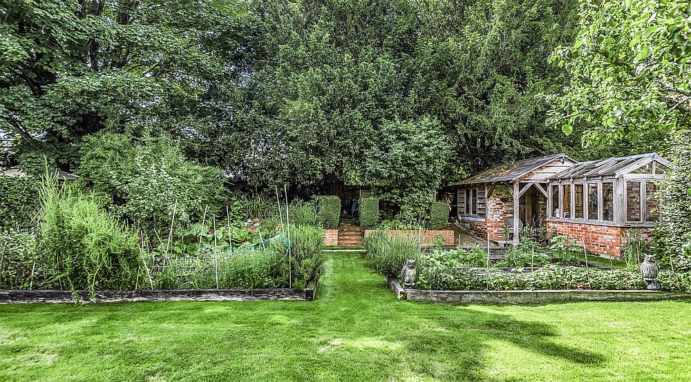 Property for Sale Burbage WILTSHIRE Rural Scene