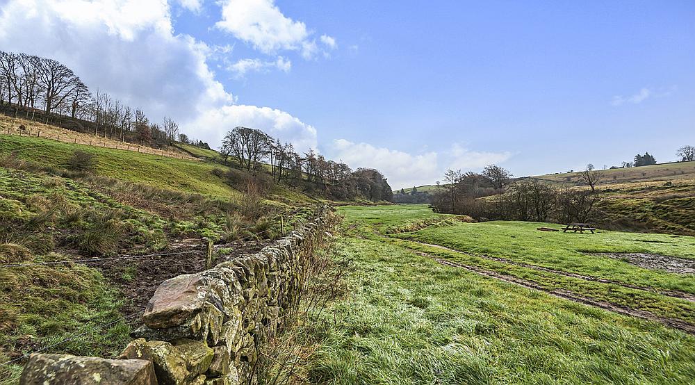 Property for Sale Buxton DERBYSHIRE Rural Scene