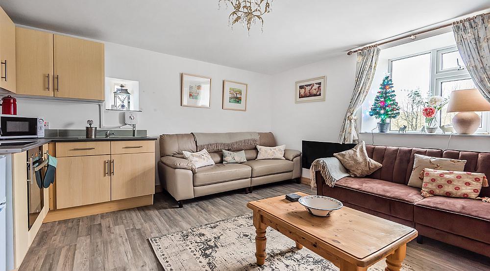 Property for Sale Buxton DERBYSHIRE Rural Scene