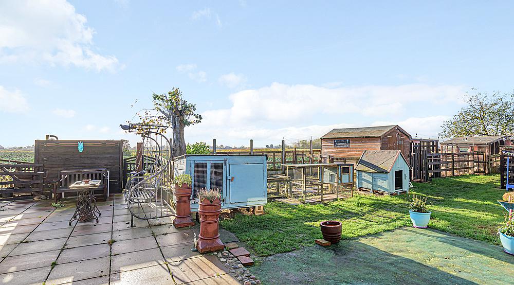 Property for Sale Old Leake LINCOLNSHIRE Rural Scene