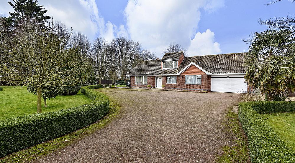 Property for Sale Friskney LINCOLNSHIRE Rural Scene