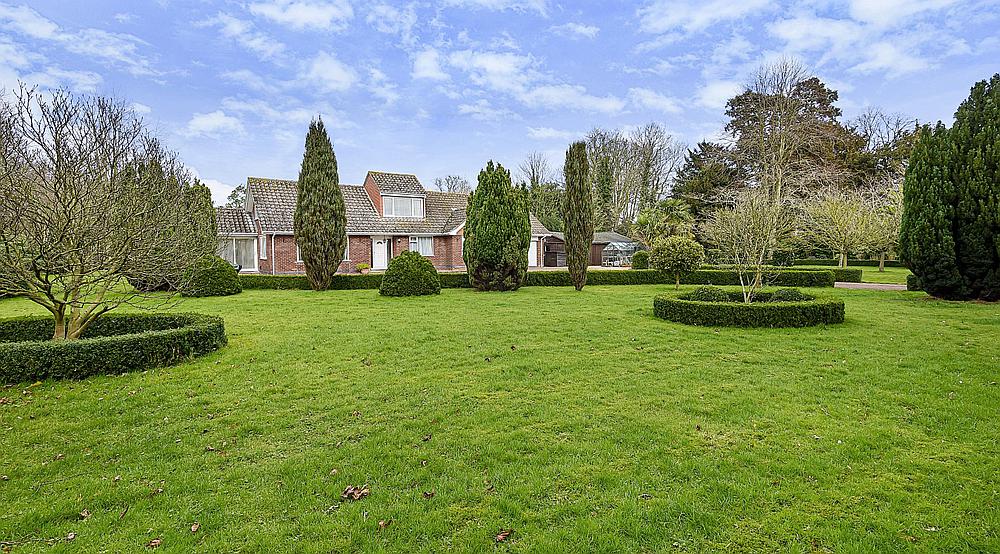 Property for Sale Friskney LINCOLNSHIRE Rural Scene