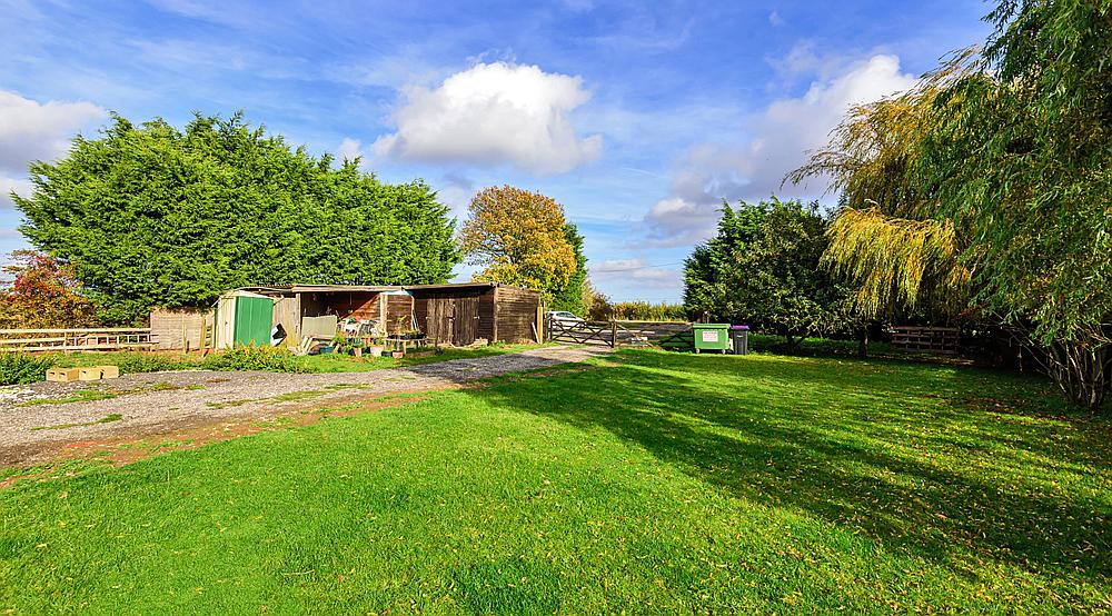 Property for Sale Sutton On Sea LINCOLNSHIRE Rural Scene