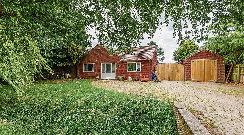 Property for Sale Gayton Le Marsh LINCOLNSHIRE Rural Scene