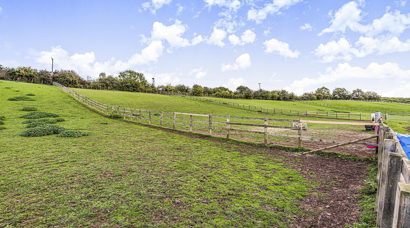 Kirton NOTTINGHAMSHIRE