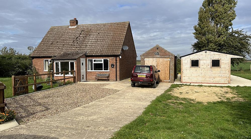 Property for Sale Old Leake LINCOLNSHIRE Rural Scene