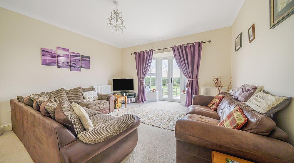 Property for Sale Sleaford LINCOLNSHIRE Rural Scene