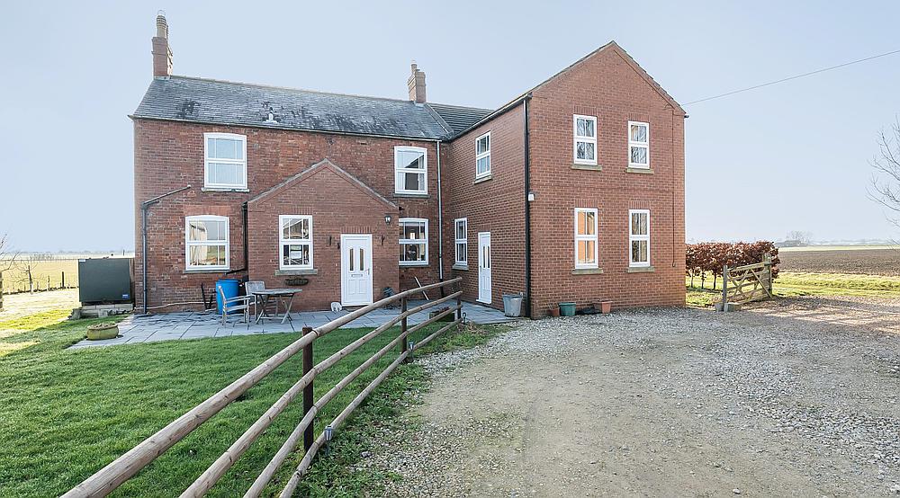 Property for Sale Sleaford LINCOLNSHIRE Rural Scene