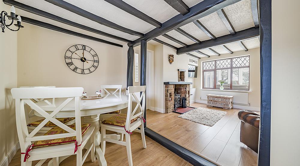 Property for Sale North Muskham NOTTINGHAMSHIRE Rural Scene