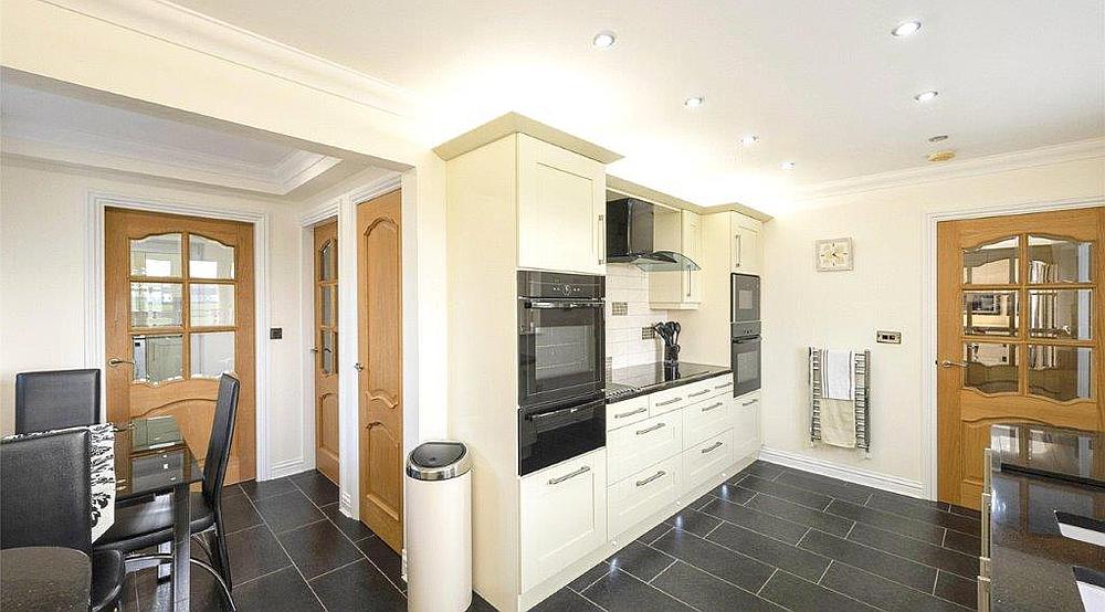 Moss SOUTH YORKSHIRE