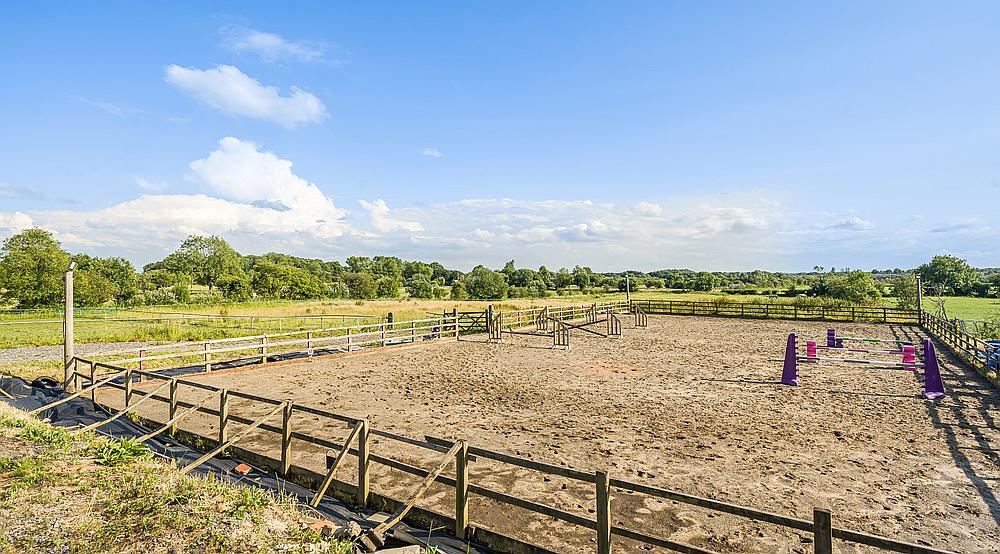 Property for Sale Westhoughton LANCASHIRE Rural Scene