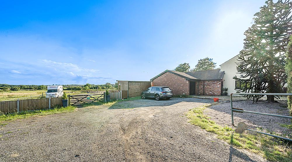 Property for Sale Westhoughton LANCASHIRE Rural Scene