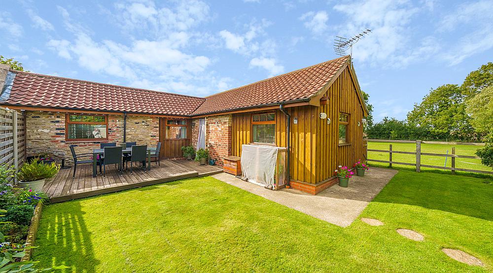 Property for Sale Waddingham LINCOLNSHIRE Rural Scene