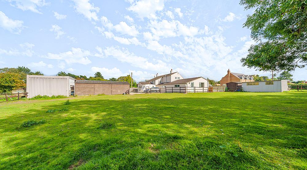 Property for Sale Waddingham LINCOLNSHIRE Rural Scene