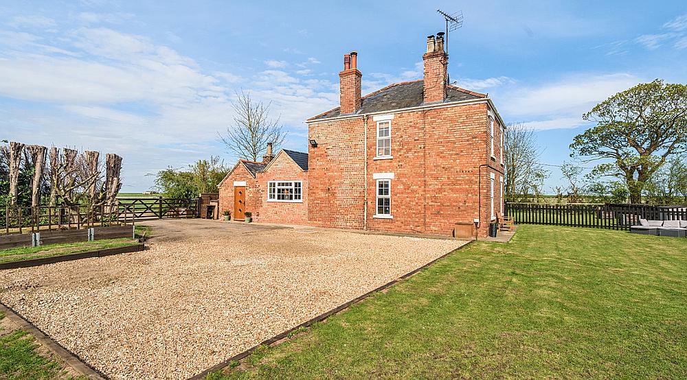 Property for Sale Lutton Marsh LINCOLNSHIRE Rural Scene