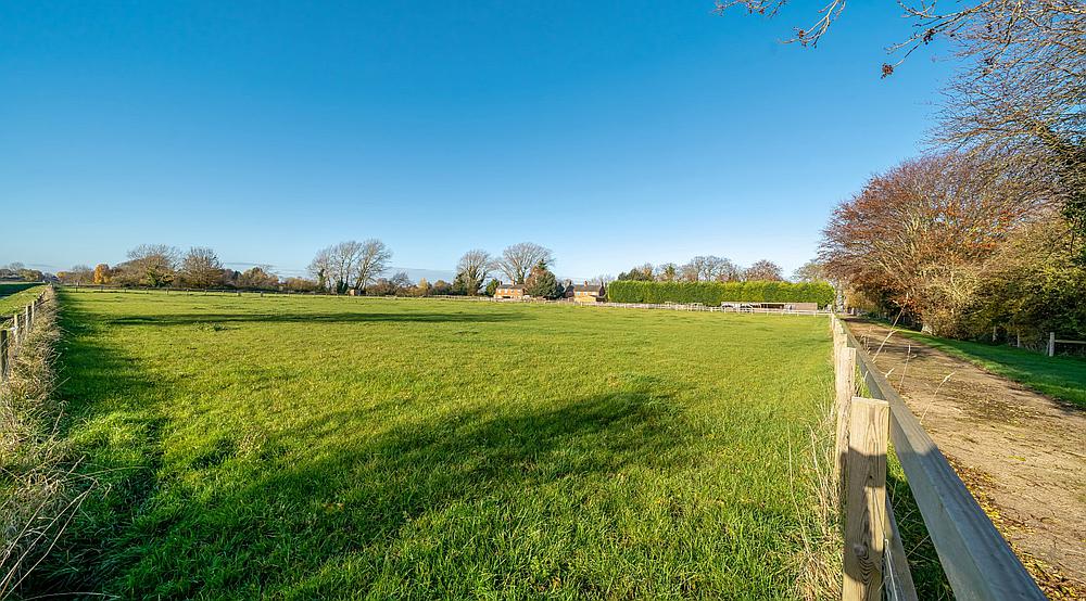 Property for Sale Spalding LINCOLNSHIRE Rural Scene