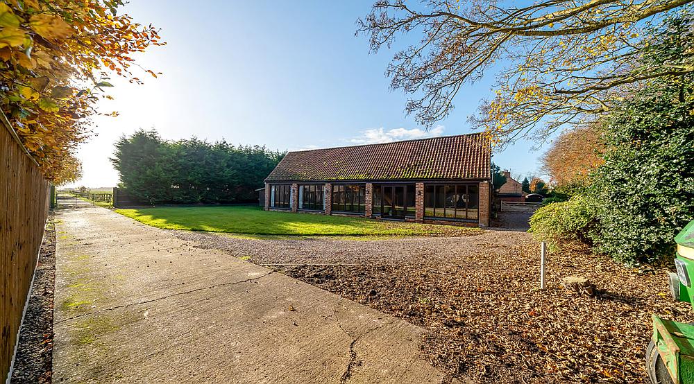 Property for Sale Spalding LINCOLNSHIRE Rural Scene