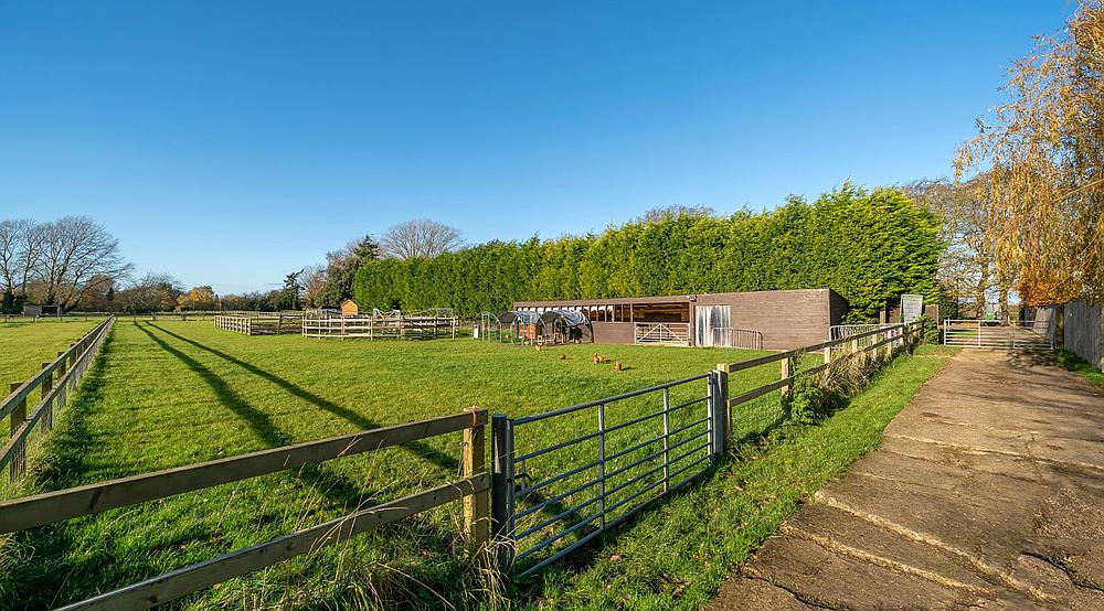 Property for Sale Spalding LINCOLNSHIRE Rural Scene