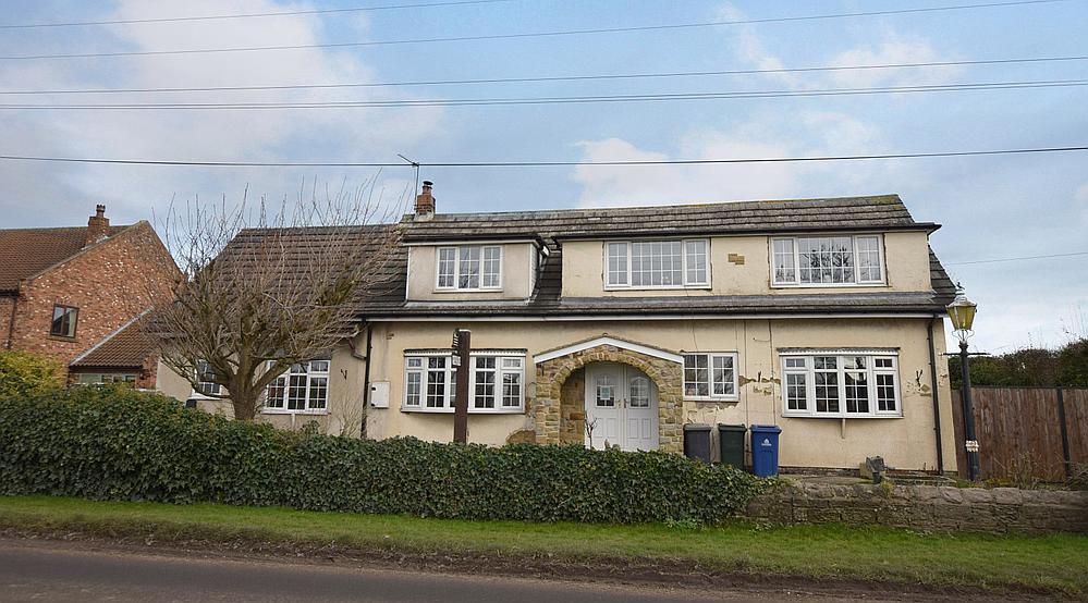 Property for Sale Moss SOUTH YORKSHIRE Rural Scene