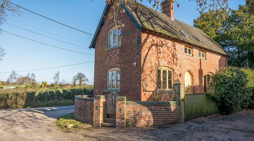 Property for Sale Ashbourne DERBYSHIRE Rural Scene