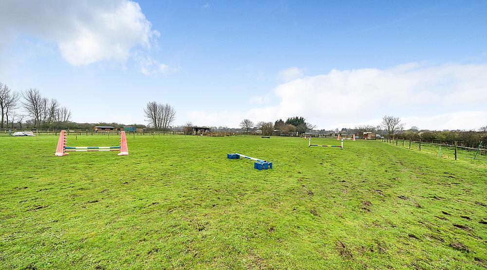 Property for Sale Ealand NORTH LINCOLNSHIRE Rural Scene