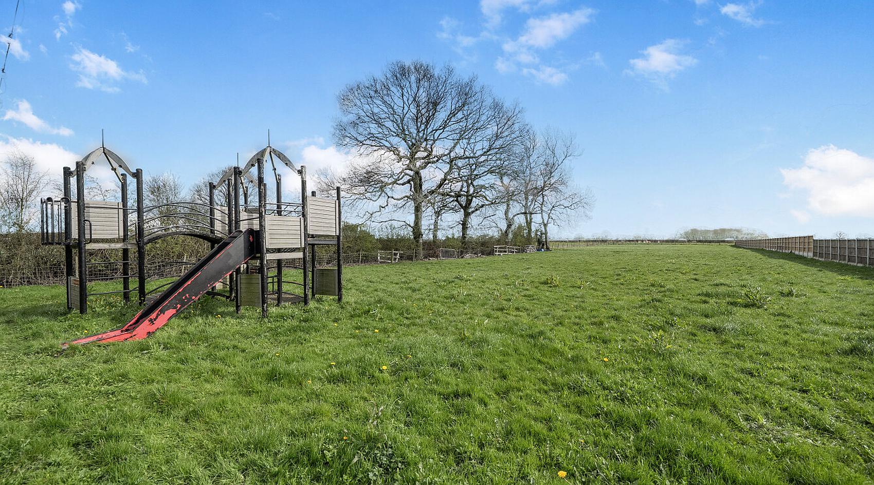 Moss SOUTH YORKSHIRE