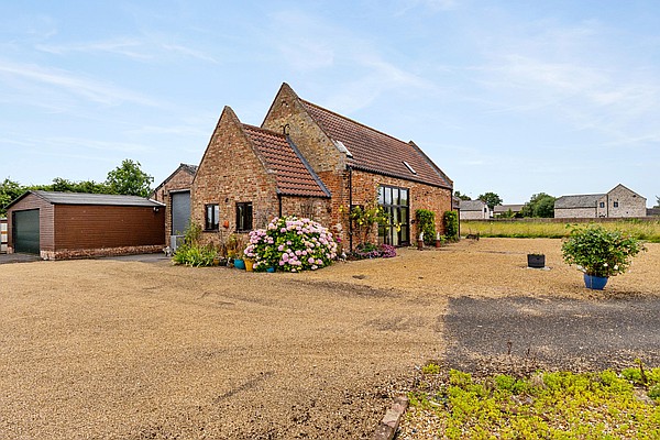 March CAMBRIDGESHIRE