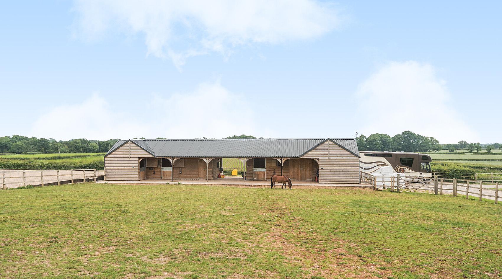 Church Broughton DERBYSHIRE