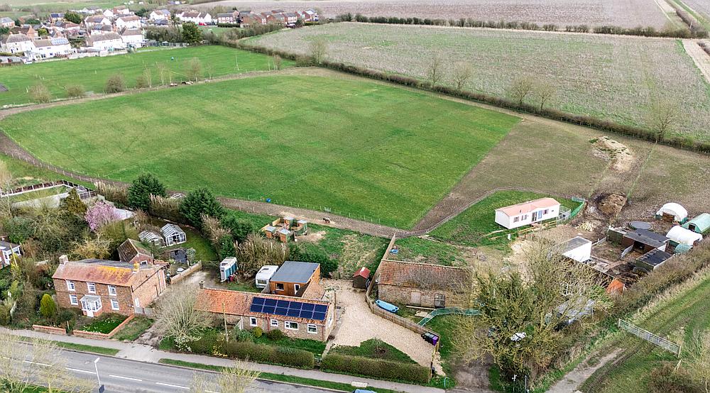 WALCOTT LINCOLNSHIRE