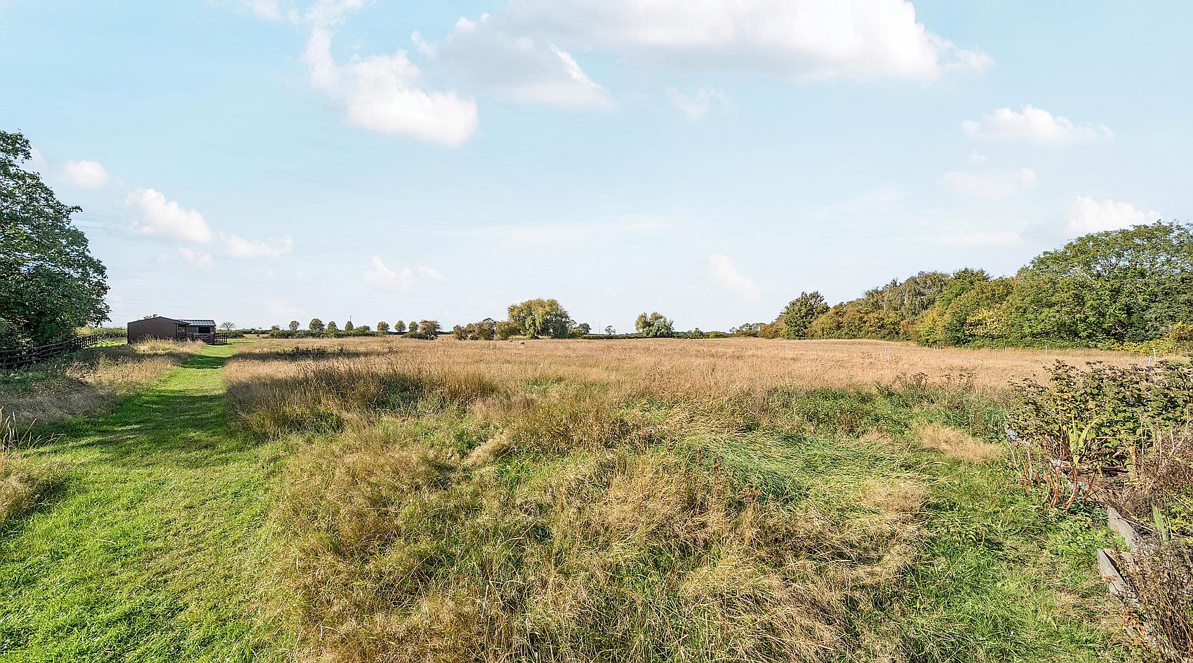 Muston NOTTINGHAMSHIRE