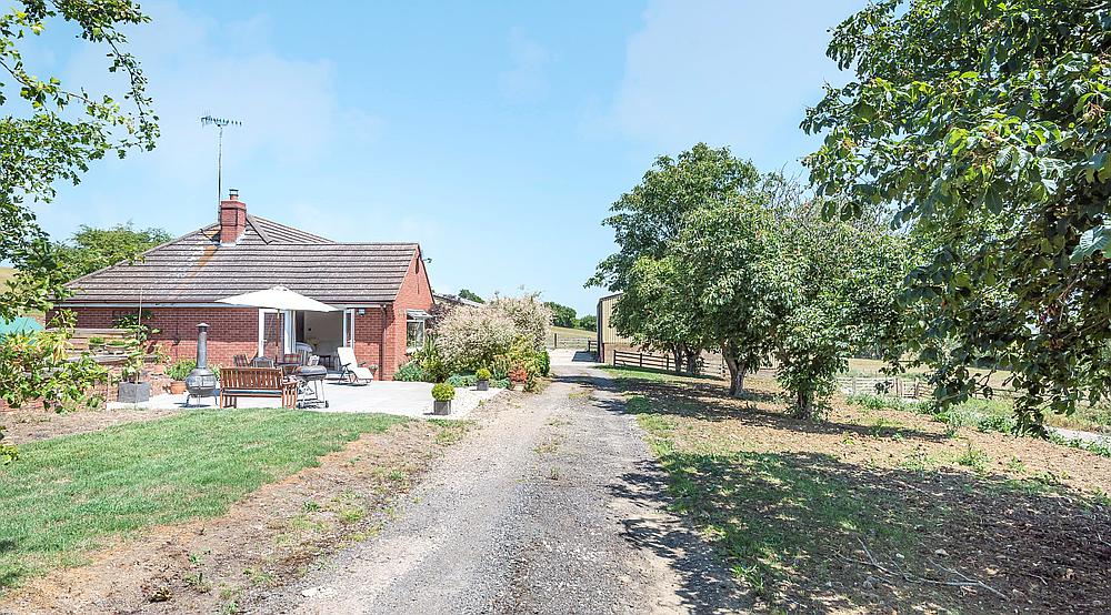 Property for Sale Evesham WORCESTERSHIRE Rural Scene