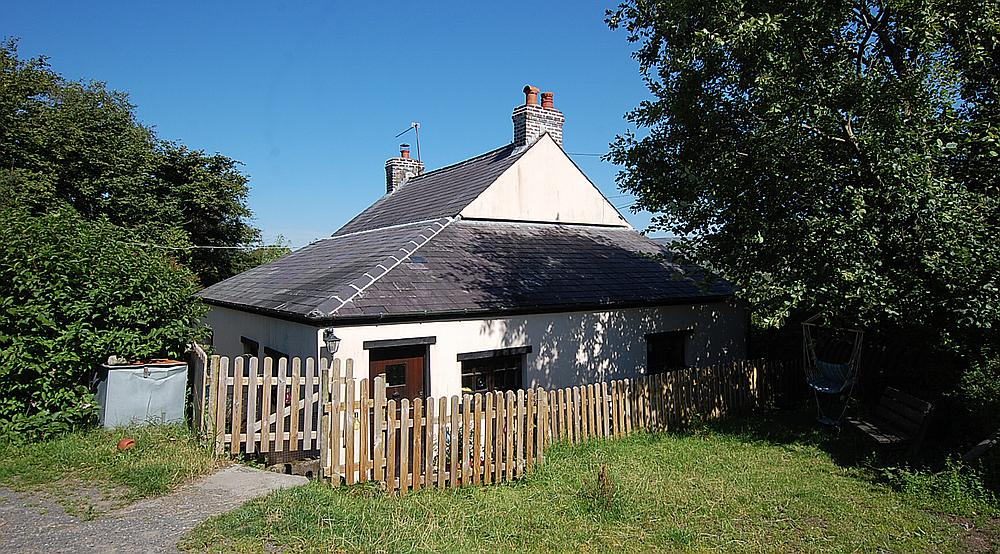 Property for Sale Garnant CARMARTHENSHIRE Rural Scene