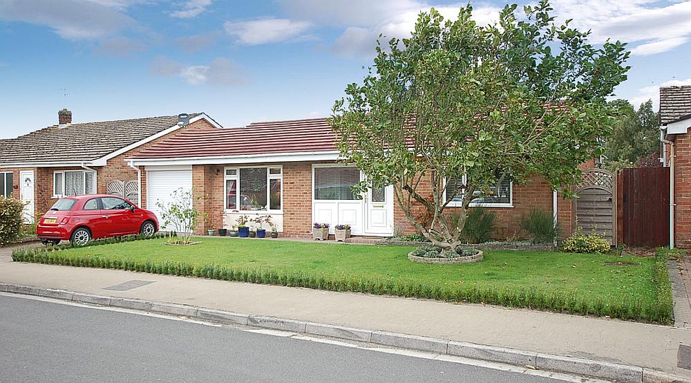 Property for Sale Burbage WILTSHIRE Rural Scene