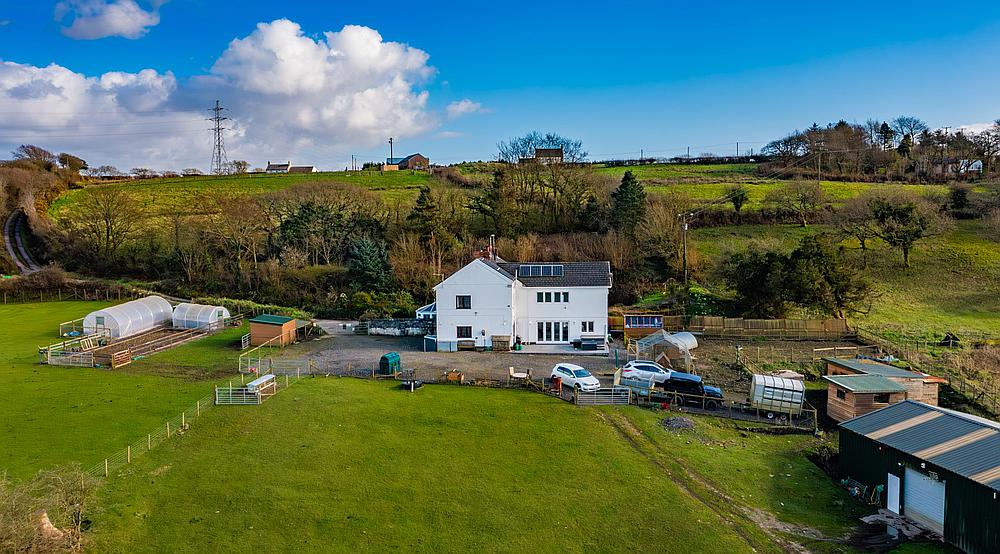 Property for Sale Trimsaran CARMARTHENSHIRE Rural Scene