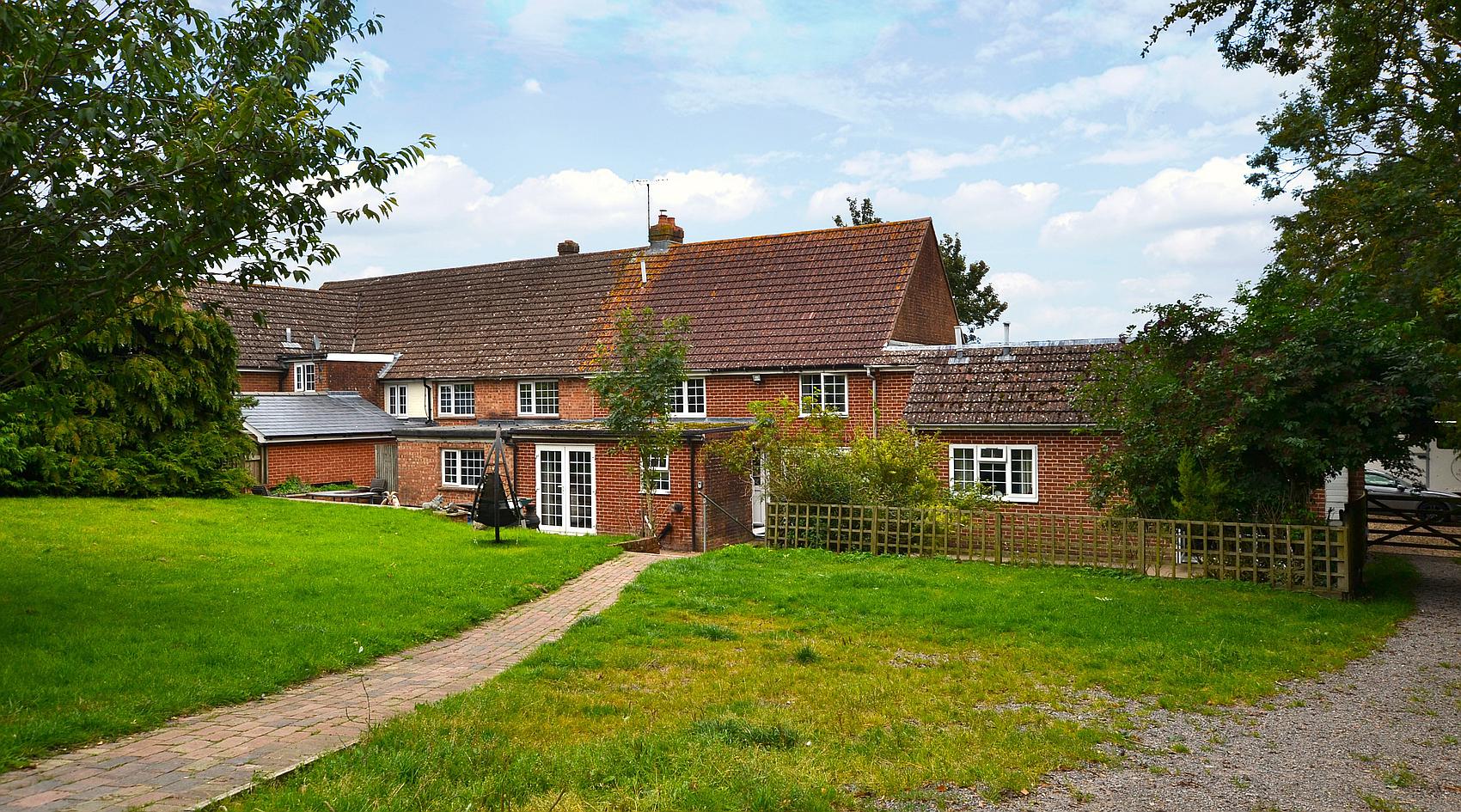 Collingbourne Kingston WILTSHIRE