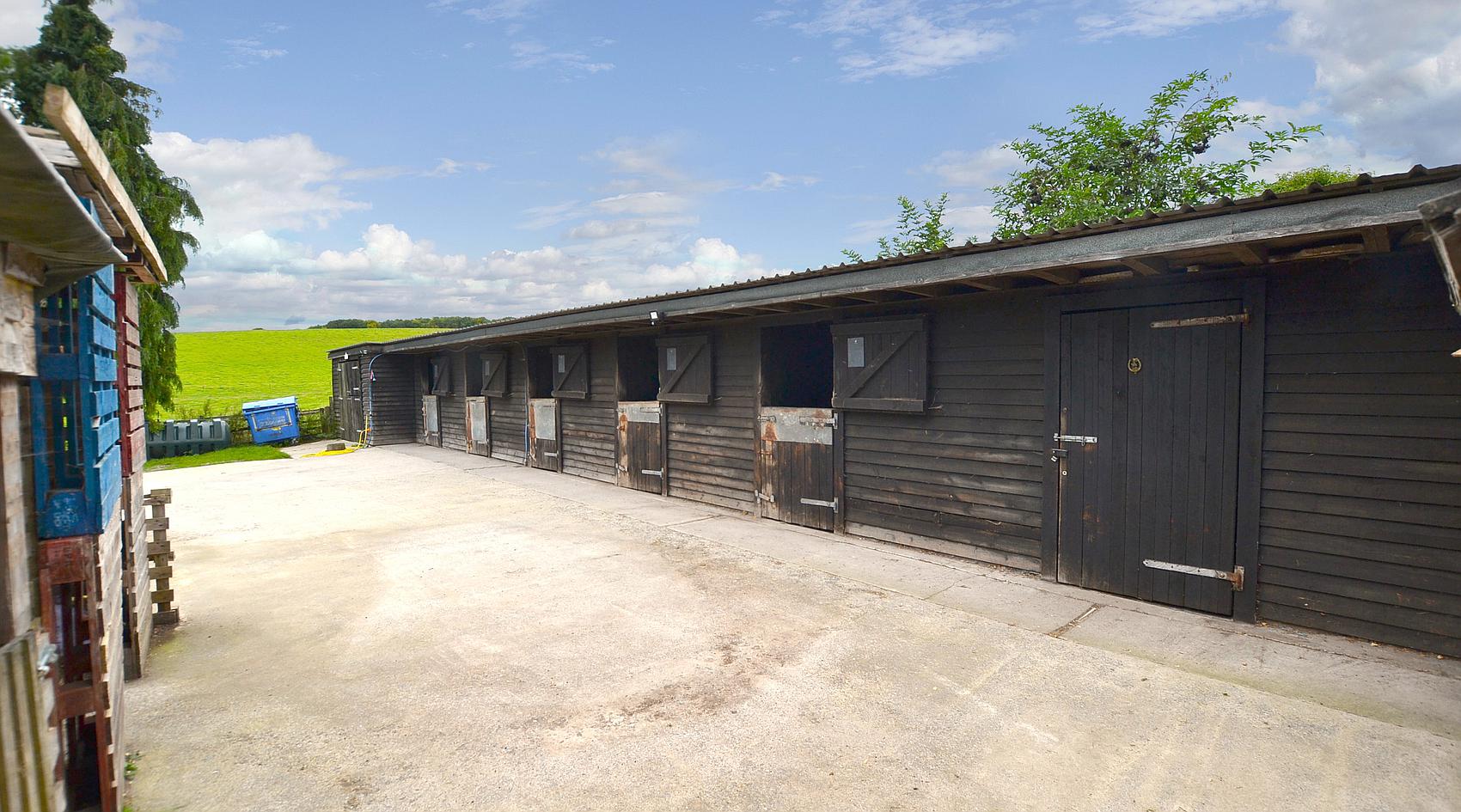 Collingbourne Kingston WILTSHIRE